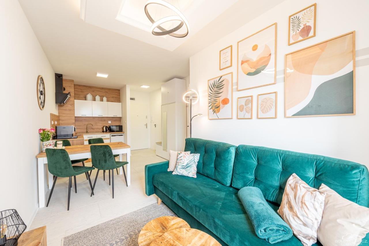 Horyzont Apartamenty - Kapitanski Mostek- Blisko Portu- Sniadania Колобжег Екстер'єр фото
