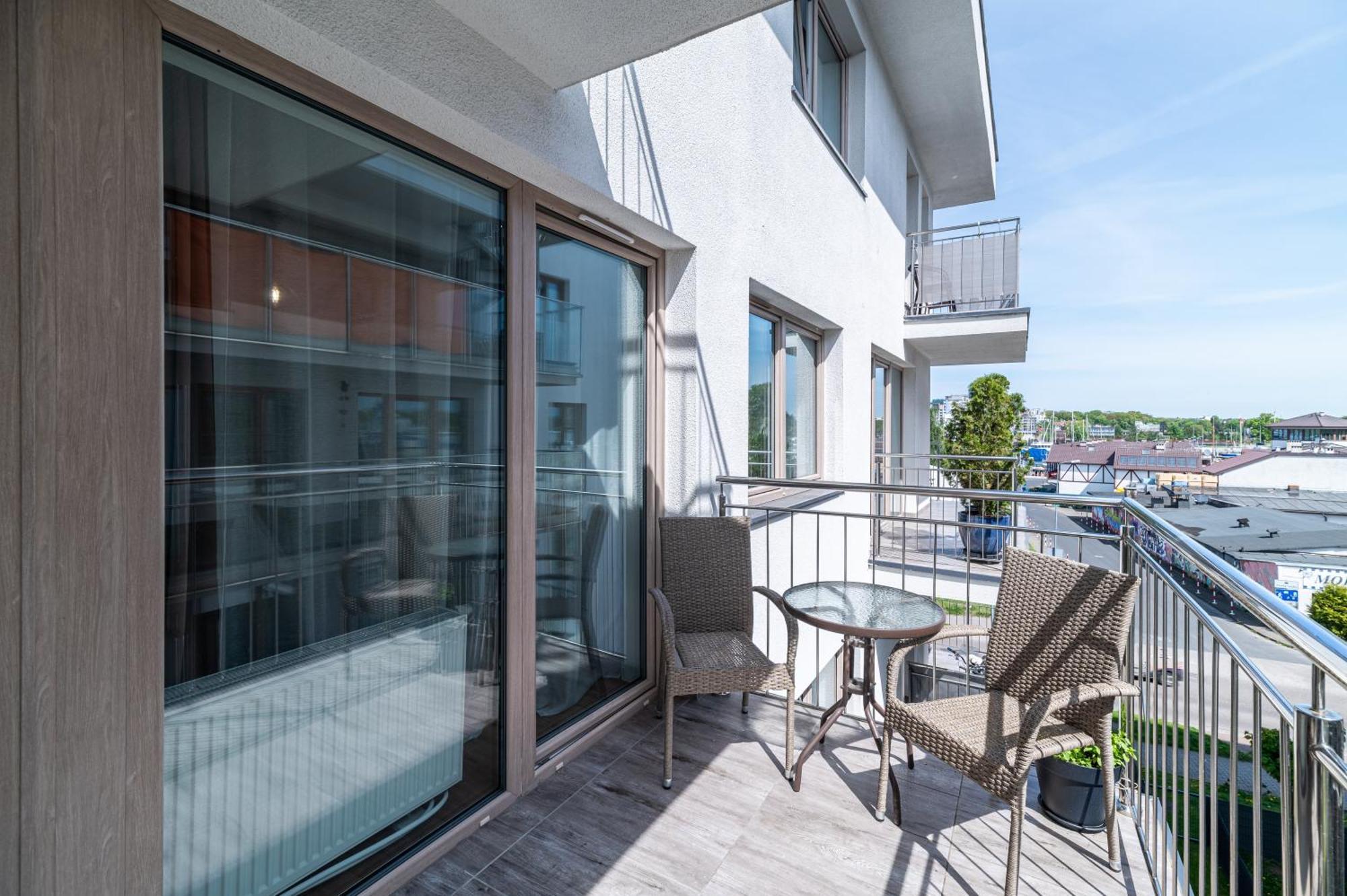 Horyzont Apartamenty - Kapitanski Mostek- Blisko Portu- Sniadania Колобжег Екстер'єр фото
